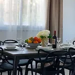 Sophia's Seaview Luxury *
