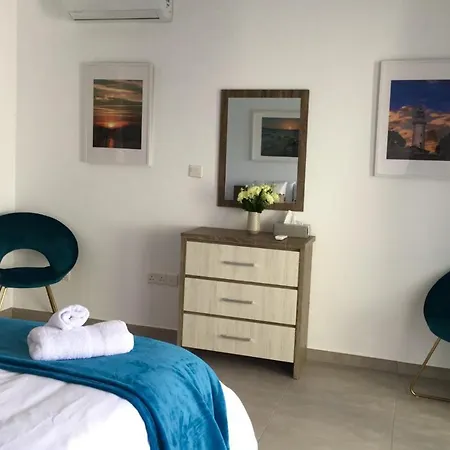 Вилла Sophia's Seaview Luxury