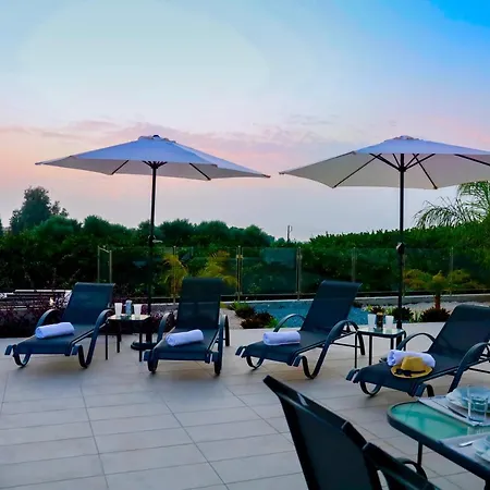 Sophia's Seaview Luxury Vilă