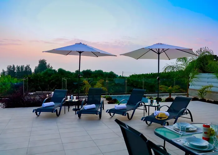 Sophia's Seaview Luxury Vila